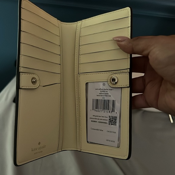 Kate spade wallet - Picture 2 of 3